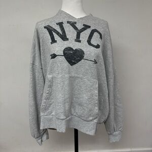 Forever 21 Gray NYC Heart Crewneck Sweater